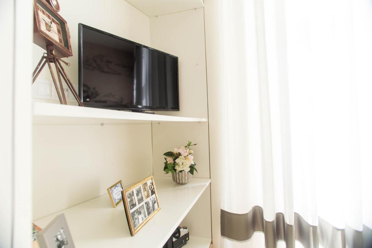 Aliados Downtown By Hosts Apartment Porto